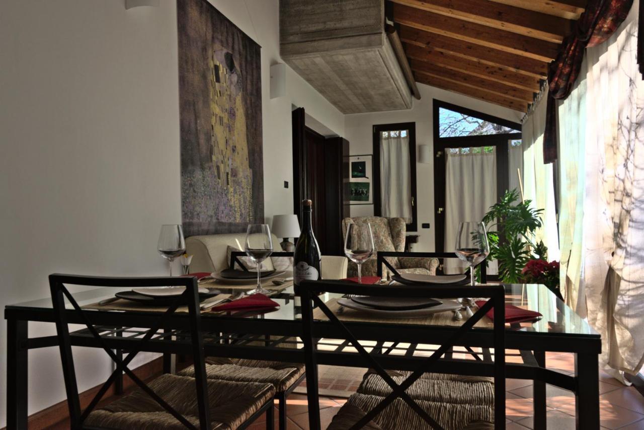 La Casa Dei Tigli Apartment Treviso Bagian luar foto
